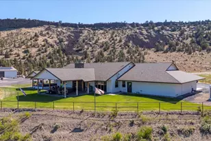 2250 S Main St, Prineville, OR 97754 - Photo 2