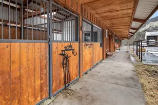 2250 S Main St, Prineville, OR 97754 - Photo 48