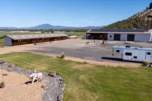 2250 S Main St, Prineville, OR 97754 - Photo 58