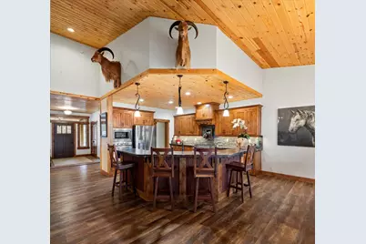 2250 S Main Street, Prineville, OR 97754 - Photo 18