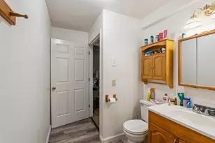 1224 SE Ct Ave, Roseburg, OR 97470 - Photo 4