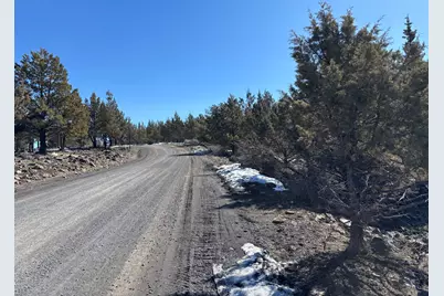 Shamrock Lane #900, Klamath Falls, OR 97603 - Photo 2