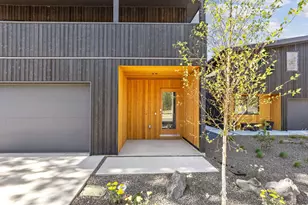 699 W Canopy Wy, Sisters, OR 97759 - Photo 2