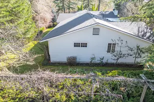 2444 Elk Ln, Grants Pass, OR 97527 - Photo 54