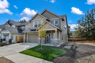 61475 Kobe St, Bend, OR 97702 - Photo 2