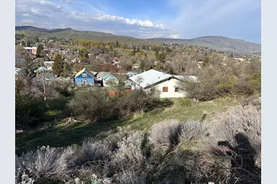 Lot 4 & 5 Roosevelt Street, Klamath Falls, OR 97601 - Photo 1