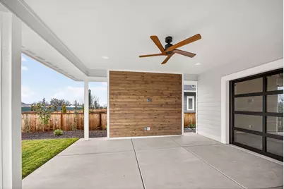 1317 River Run Street, Central Point, OR 97502 - Photo 8