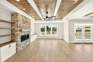 1317 River Run St, Central Point, OR 97502 - Photo 18