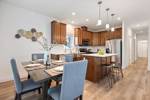 63742 Pavillion Pl, Bend, OR 97701 - Photo 6