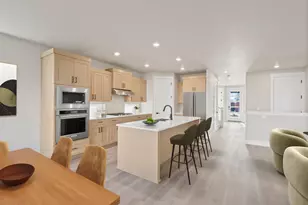 20874 SE Delta Dr, Bend, OR 97702 - Photo 4