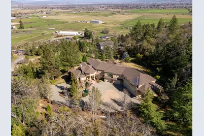 4459 Old Stage Road, Central Point, OR 97502 - Photo 4