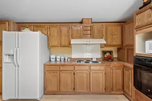 84 Meadow Ln, Shady Cove, OR 97539 - Photo 8