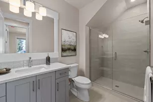 1356 NW Ochoa Dr, Bend, OR 97703 - Photo 8