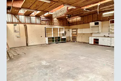 39 NE 7th Street, Madras, OR 97741 - Photo 4