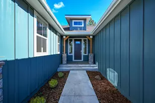 1211 Vine Maple, Klamath Falls, OR 97601 - Photo 6