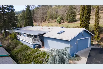 5648 Foothill Boulevard #SPC 5, Grants Pass, OR 97526 - Photo 1