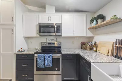 5648 Foothill Boulevard #SPC 5, Grants Pass, OR 97526 - Photo 14