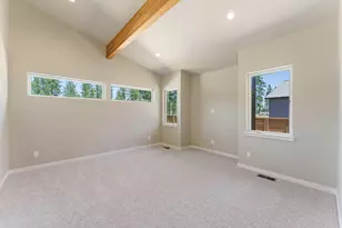 3354 NW Leavitt Ln, Bend, OR 97703 - Photo 26