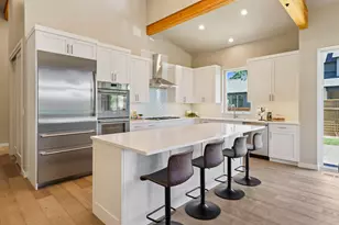 3354 NW Leavitt Ln, Bend, OR 97703 - Photo 12