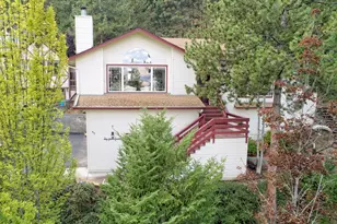932 Morton St, Ashland, OR 97520 - Photo 40