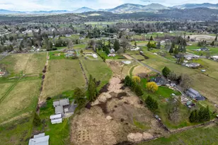 [Address not provided], Grants Pass, OR 97527 - Photo 32