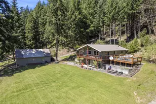 49867 Hills Creek Rd, Oakridge, OR 97463 - Photo 2