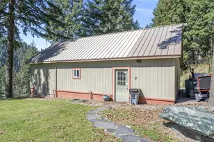 49867 Hills Creek Rd, Oakridge, OR 97463 - Photo 52