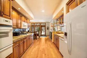 57037 Peppermill Cir, Sunriver, OR 97707 - Photo 12