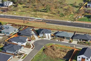 2802 High Cedars Ln, Medford, OR 97504 - Photo 38