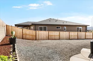 2802 High Cedars Ln, Medford, OR 97504 - Photo 34