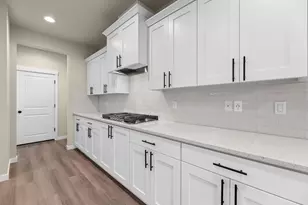 148 Valemont Dr, Eagle Point, OR 97524 - Photo 24