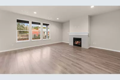 148 Valemont Drive #11, Eagle Point, OR 97524 - Photo 12