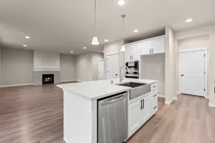 148 Valemont Dr, Eagle Point, OR 97524 - Photo 22