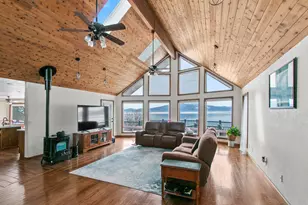 38038 Modoc Point Rd, Chiloquin, OR 97624 - Photo 8