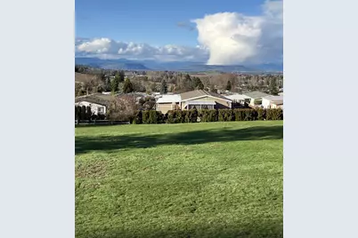 3955 S Stage Road #APT 80, Medford, OR 97501 - Photo 32