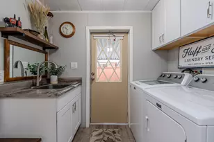 3955 S Stage Rd, Medford, OR 97501 - Photo 14