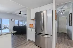 3955 S Stage Rd, Medford, OR 97501 - Photo 12