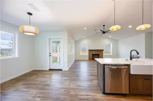 1106 Cascade Loop, Cave Junction, OR 97523 - Photo 10