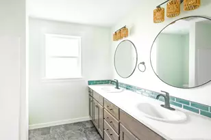 1106 Cascade Loop, Cave Junction, OR 97523 - Photo 12