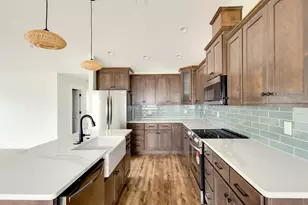 1106 Cascade Loop, Cave Junction, OR 97523 - Photo 8