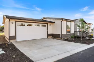 20777 My Longest Wy, Bend, OR 97701 - Photo 2