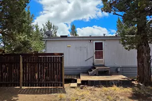 69580 Pine Ridge Dr, Sisters, OR 97759 - Photo 10