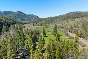 9530 S Fork Little Butte Creek Rd, Eagle Point, OR 97524 - Photo 60