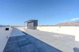 312 E Rapp Rd, Talent, OR 97540 - Photo 28