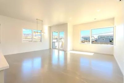 312 E Rapp Road, Talent, OR 97540 - Photo 6