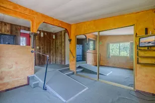 2252 Table Rock Rd, Medford, OR 97501 - Photo 12