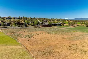20334 Arrowhead Dr, Bend, OR 97703 - Photo 62