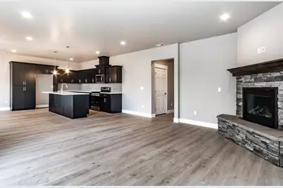 20572 Kira Drive #369, Bend, OR 97702 - Photo 30