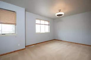 61783 Metolius Dr, Bend, OR 97702 - Photo 18