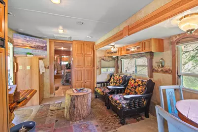 13291 Hwy 238, Jacksonville, OR 97530 - Photo 52